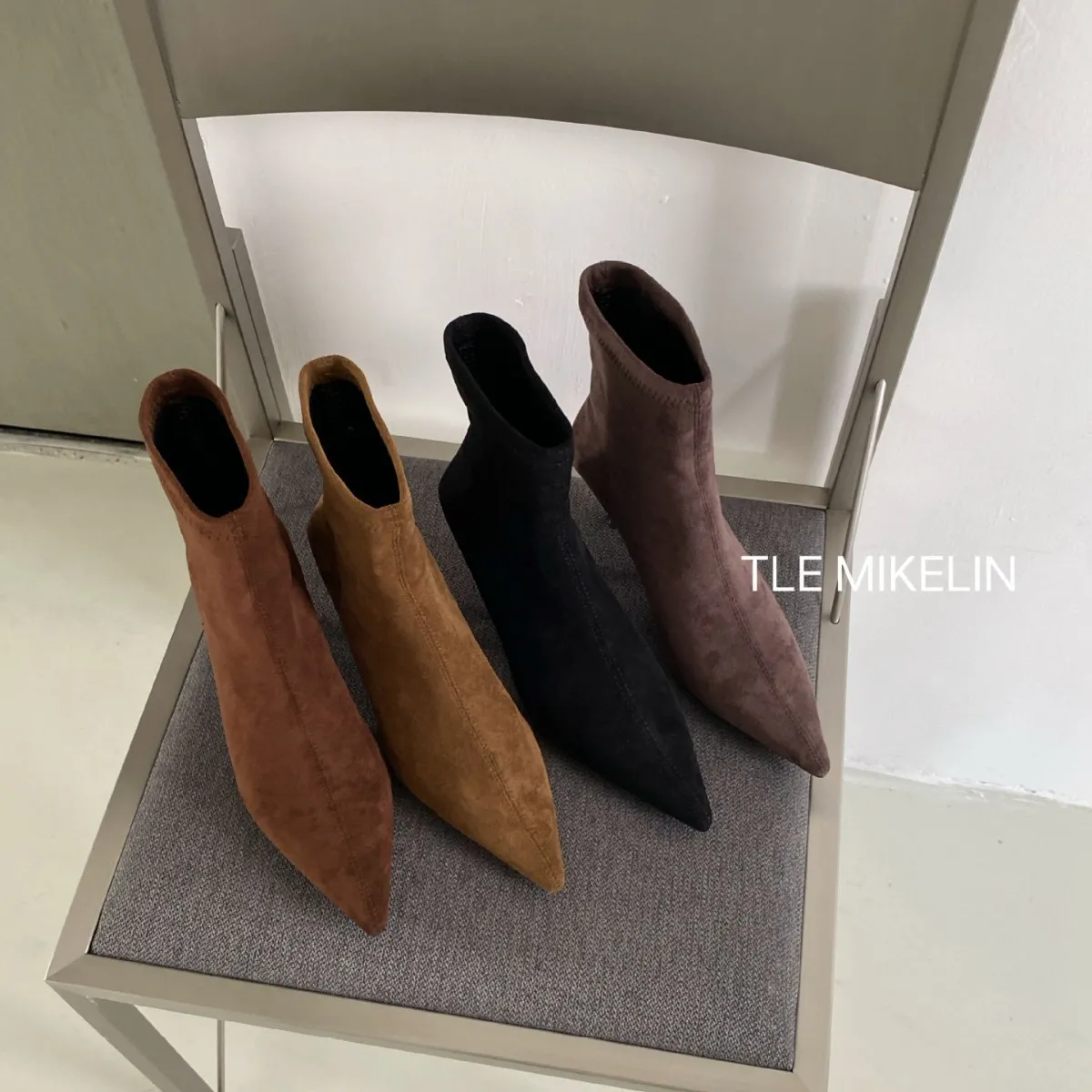 法式绒面气质高跟尖头套筒裸靴女秋冬新款感百搭瘦瘦短筒靴
