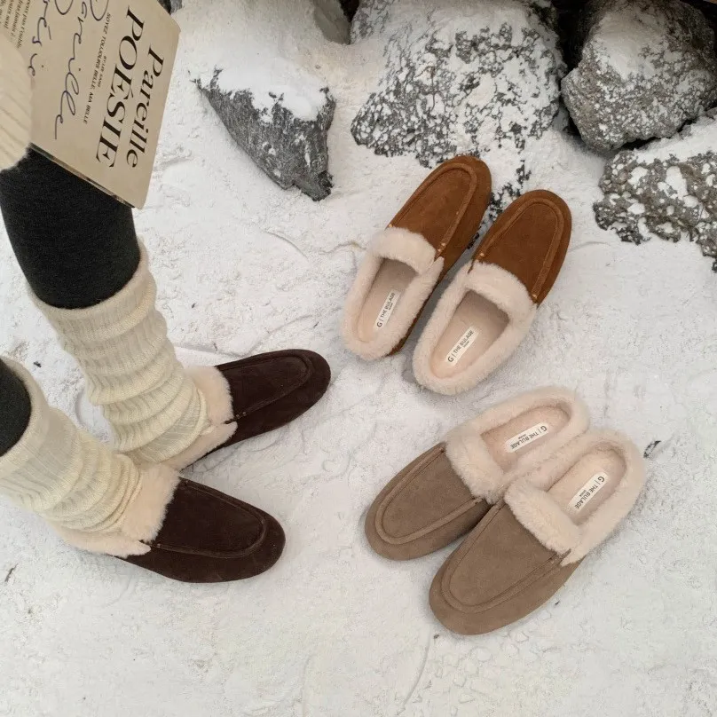 2025冬季新款羊毛鞋保暖时尚舒适浅口平底一脚蹬休闲女百搭雪地靴