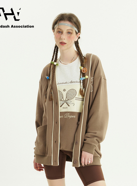 AHA爱侈艾·学院风字母刺绣24秋冬新款长袖宽松圆领百搭开衫外套