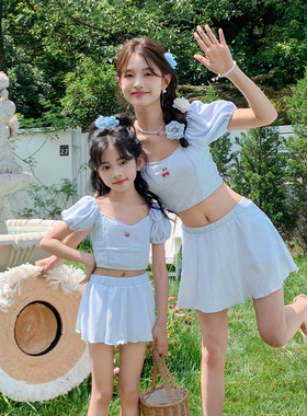 新款蓝色韩版分体亲子泳衣时尚公主显瘦母女泳衣水上乐园家庭装