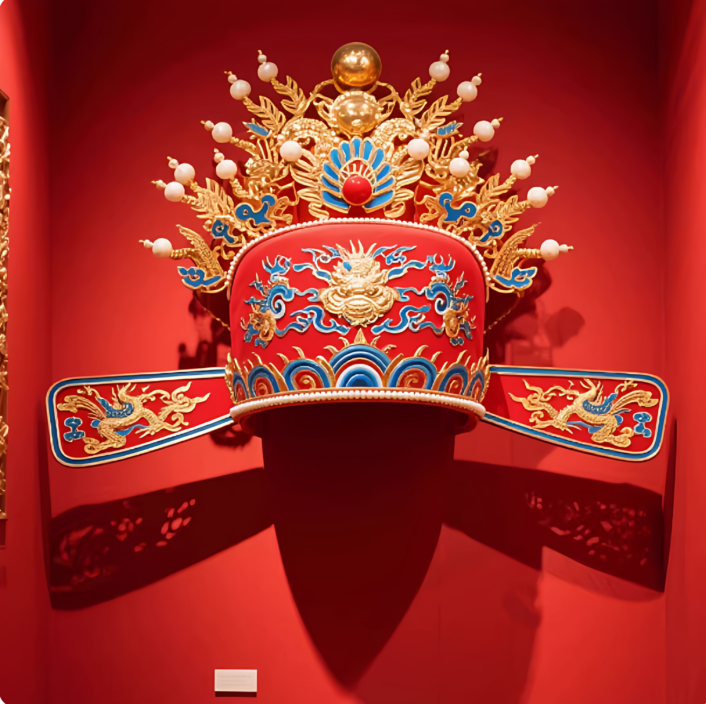 明制凤冠霞帔新娘头饰