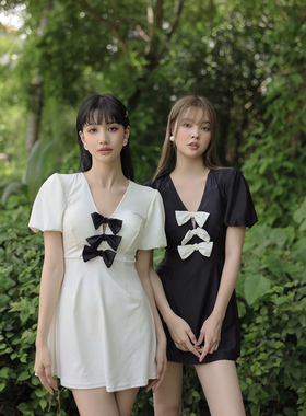 麦190122新款时尚性感泳衣女分体泳装特惠运动温泉显瘦休闲可爱