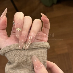 长杏仁冰透裸色嬛嬛甲蛇纹纯手工穿戴甲 宝GE丽裸色 Meil Nail