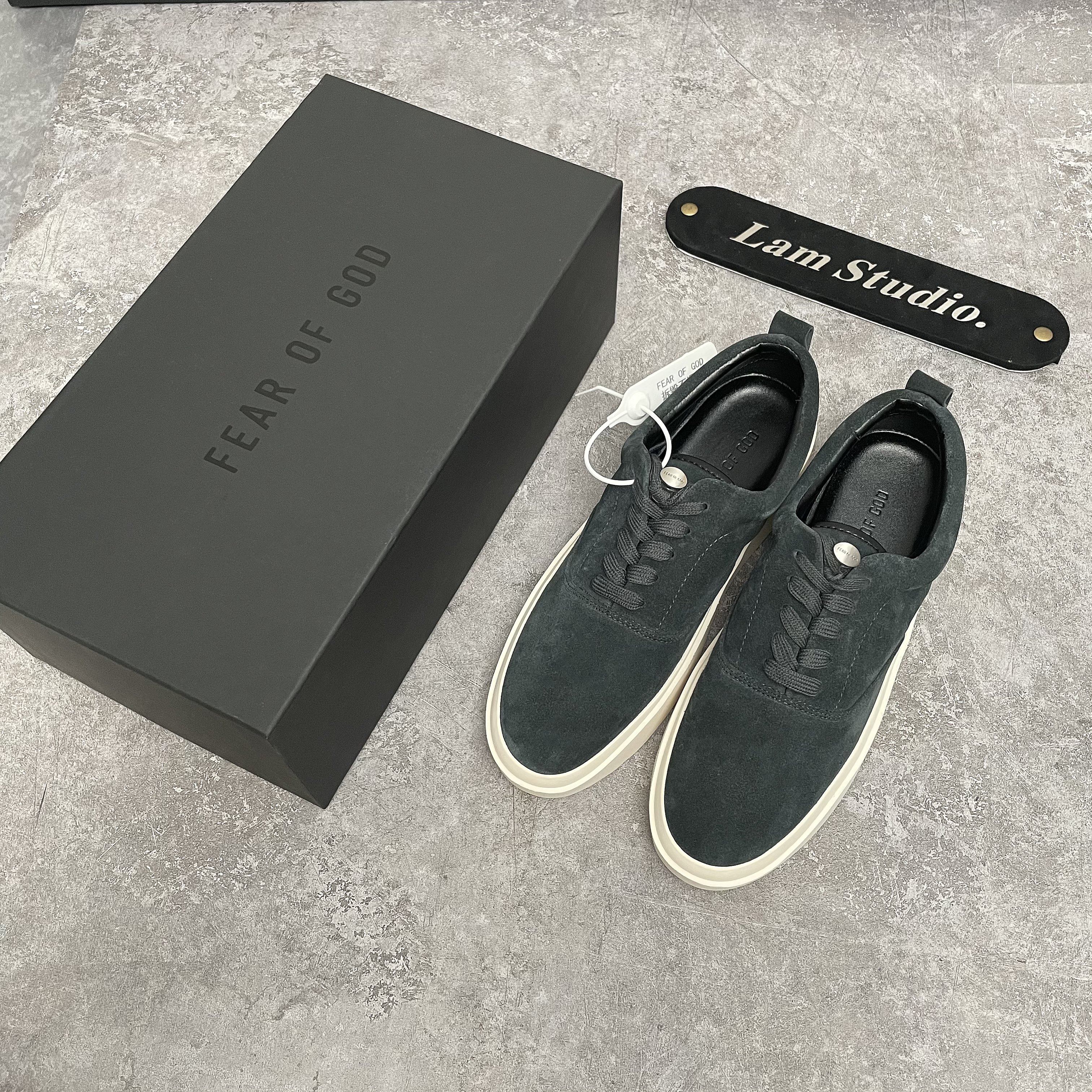 FOG 슈즈 101 시즌 6 19FW 피어 오브 갓 스니커 하이 스트리트 스웨이드 로우탑 스니커즈