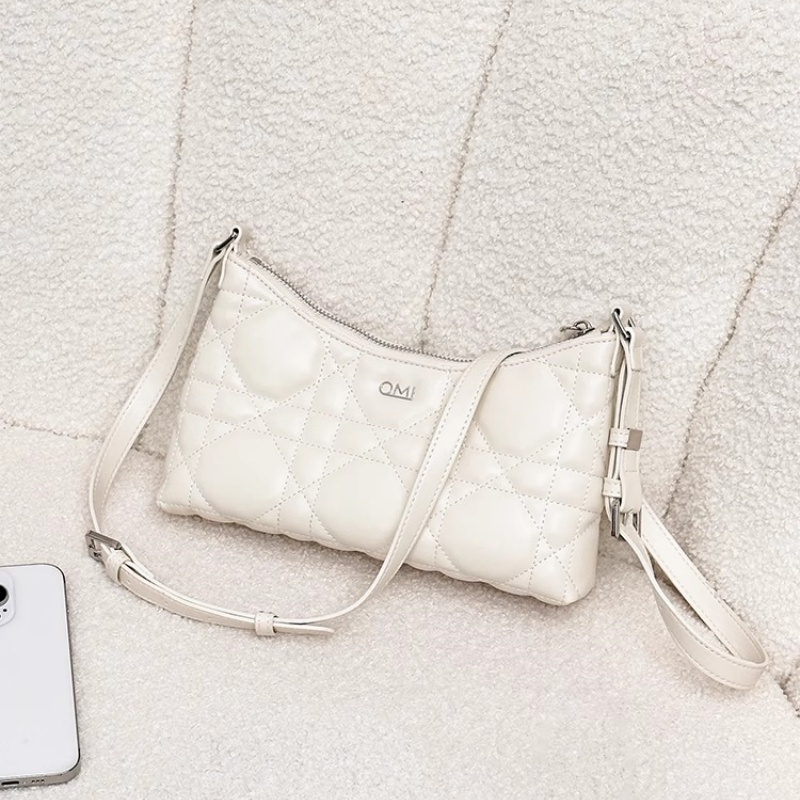 欧米OMI2025新款时尚百搭女包
