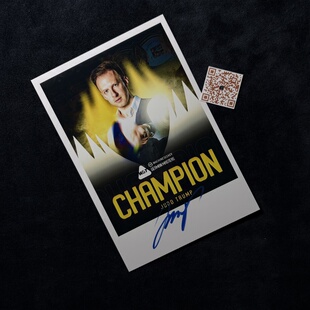 贾德特鲁姆普 Judd Trump 冠军 亲笔签名照片