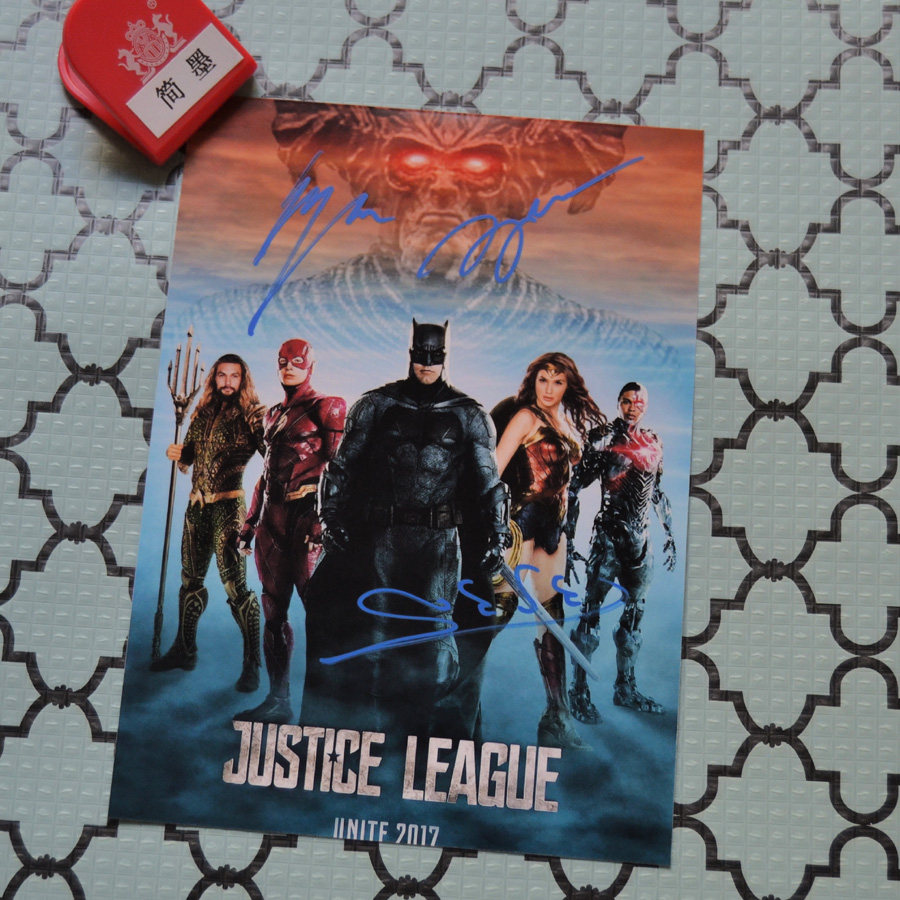 正义联盟神奇女侠闪电侠蝙蝠侠 盖尔加朵亲笔签名7寸照片现货6|msdalam kategori mod main/animasi/Zhou Bian/cos/permainan papan, televisyen/Bintang Zhou Bian - dari Buy2taobao.com untuk memberikan perkhidmatan ejen Taobao profesional membeli