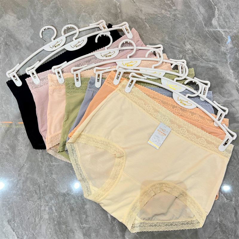 樱姿娜902铂金蚕丝内裤棉感蕾丝80支超细莫代尔中腰无感平角内裤
