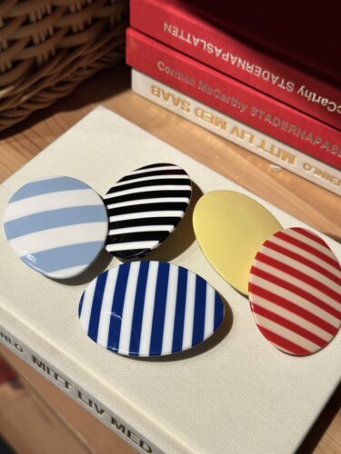 超可爱小众设计感条纹蛋弹夹