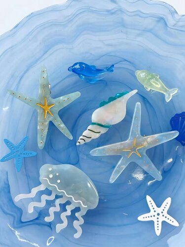 夏日海滩水母鸭嘴边夹