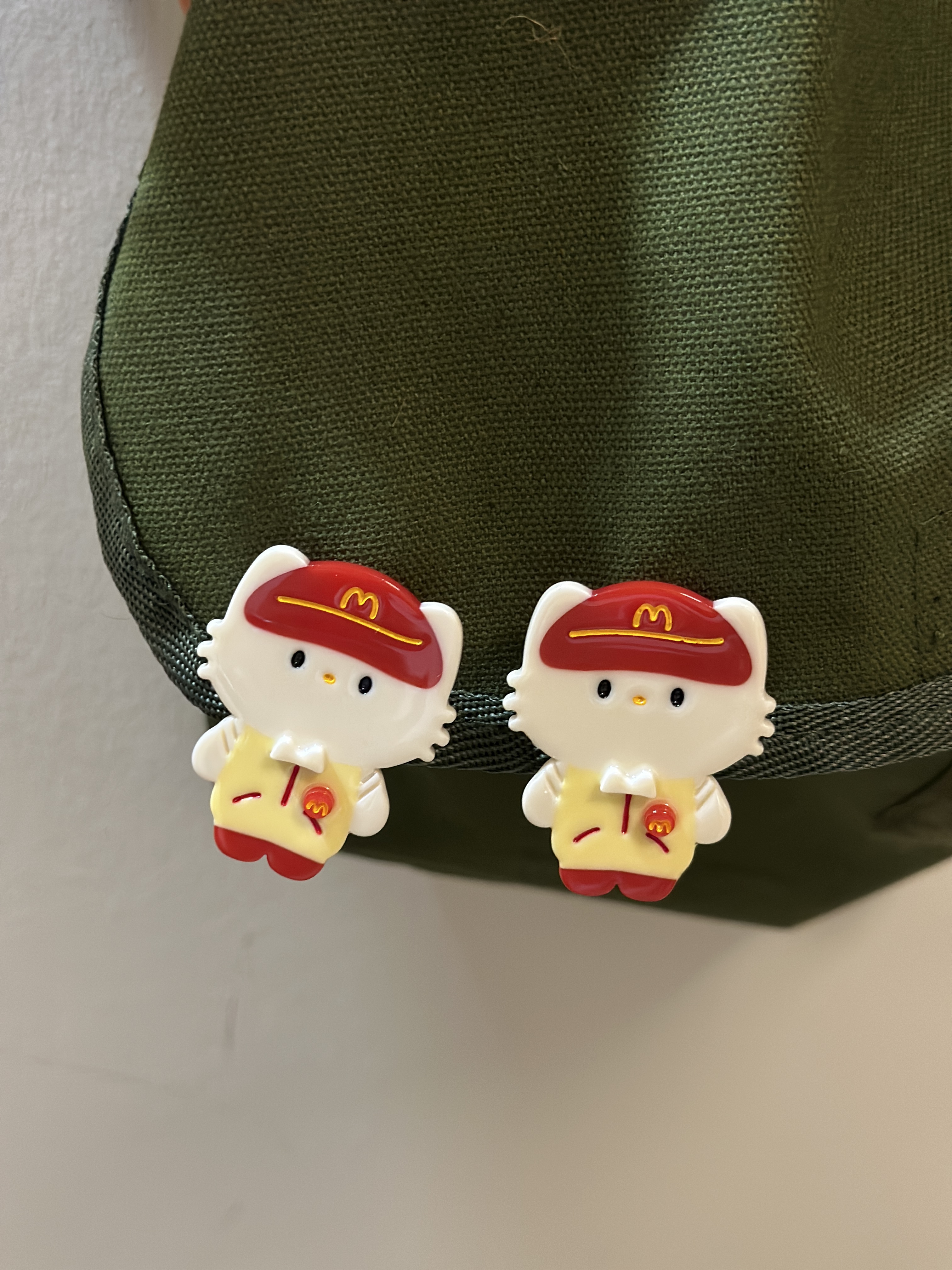 可爱麦当劳kitty帽子发夹