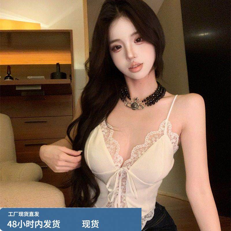 2025空白情笺蕾丝拼接针织吊带女秋季绑带内搭背心上衣