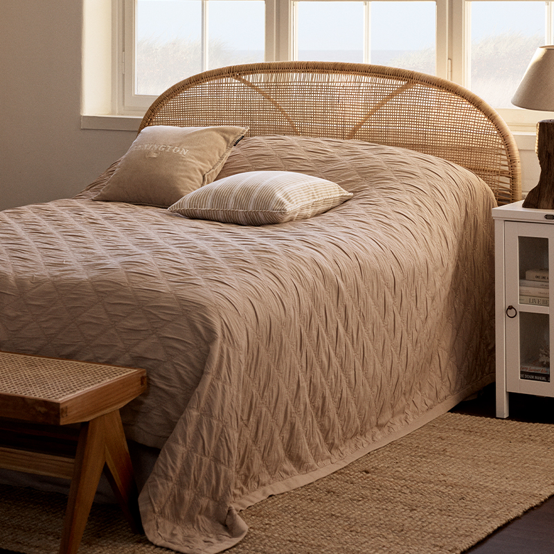 Lexington棉白色绗缝床盖纯棉沙色绗缝床罩家用防尘床单四季通用