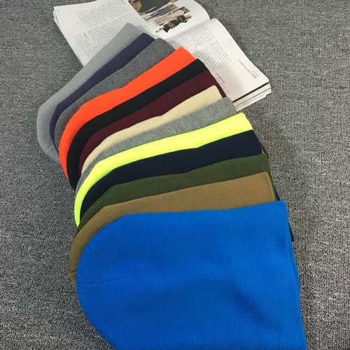 Цветная демисезонная кепка подходит для мужчин и женщин, удерживающая тепло шерстяная вязаная шапка для влюбленных, свободный прямой крой