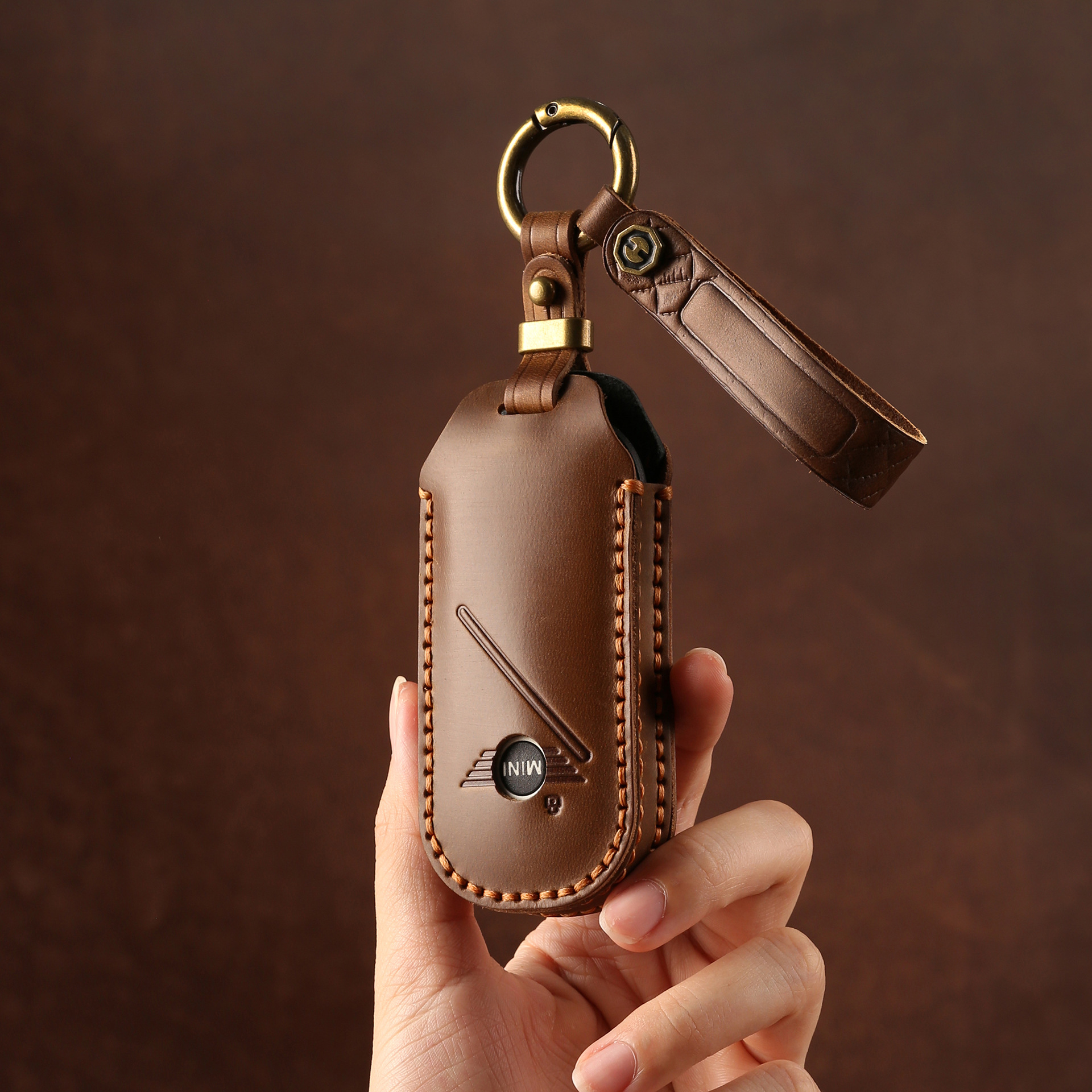 专用宝马mini钥匙套2024款新款车用保护套迷你真皮复古牛皮