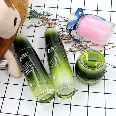 抗皱保湿补水收缩毛孔紧致护肤品