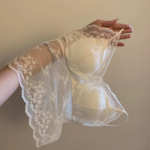 法式蕾丝花边薄款吊带美背纯欲性感透视背心女带胸垫内搭打底上衣