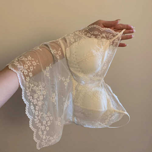 法式蕾丝花边薄款吊带美背纯欲性感透视背心女带胸垫内搭打底上衣