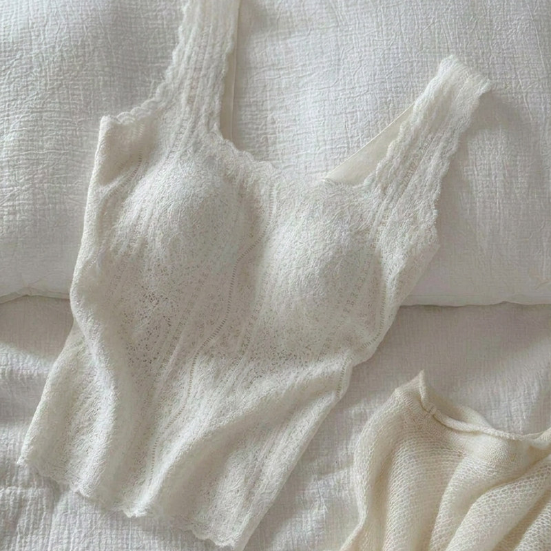 春秋bi备~法式蕾丝方领磨毛吊带美背女士打底衫背心内衣自带胸垫