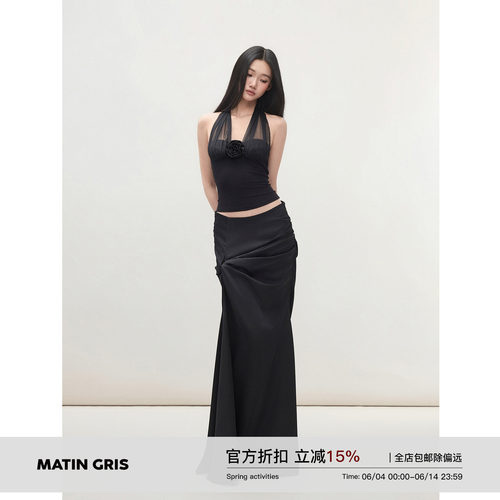 Matin Gris 黑色网纱拼接玫瑰花针织抹胸开叉扭结缎面半身裙套装