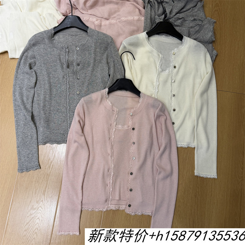 欧洲站2026春季新款简约百搭蕾丝花边针织开衫女单排扣两件套上衣
