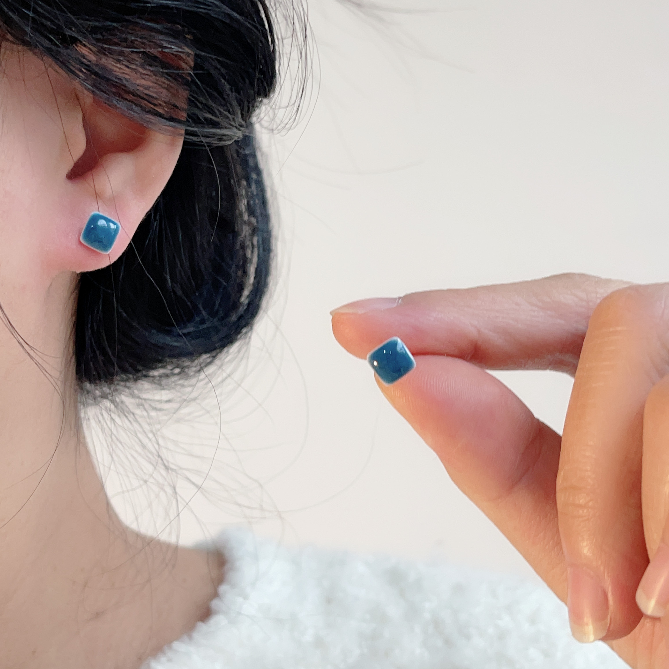 防过敏小方糖生物瓷针养耳洞耳钉小众简约设计感耳环百搭新款耳饰