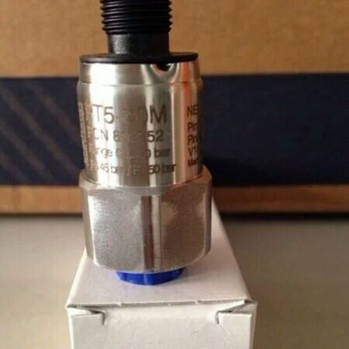 适用于艾默生同款空调制冷压力传感器.变送器-0.1-5MPA7/16~20UNF