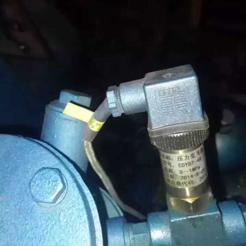 适用于EDYBT-49/41/01船用柴油发电机压力传感器恩达M10X1压力