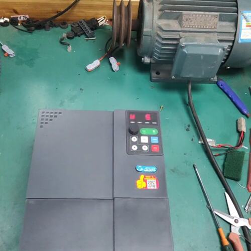 议价变频器M300-C0370G3M300-C0300G3M300-C0450G3