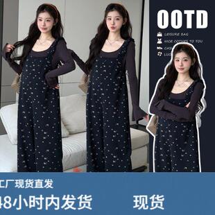 孕妇秋装套装2025新款秋冬打底上衣加绒加厚背带裤两件套冬装穿搭