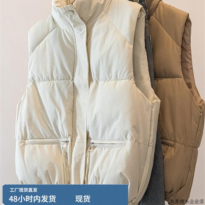 今年流行的爆款女装极简高级感穿搭2025秋冬大码显瘦羽绒棉马甲