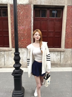 TB风小狗仿貂毛拉链英伦学院风外套 经典 韩丝娜 「doggy乖乖」