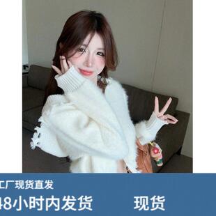 秋冬时髦破旧连帽毛衣外套女上衣潮纯欲性赶温柔洋派百搭短款上衣