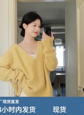 2023秋冬款奶油黄色慵懒风格V领女式套头针织衫