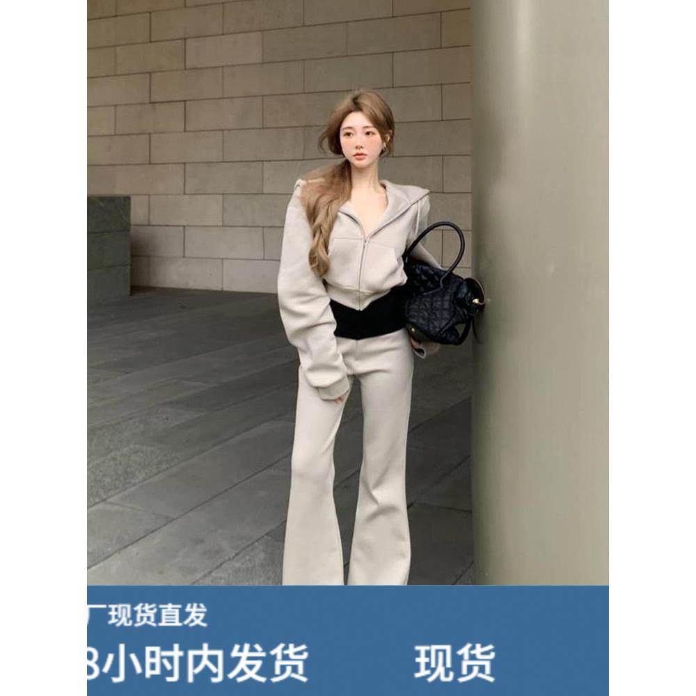 时尚休闲套装慵懒连帽长袖卫衣外套女秋季修身撞色微喇叭裤两件套,孕妇装/孕产妇用品/营养,套装,淘宝优惠券,粉丝福利购,淘宝优惠卷