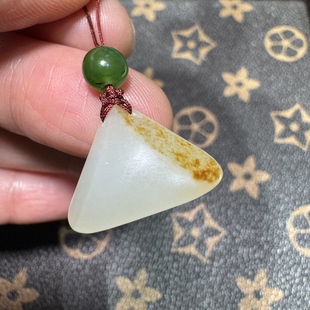 新疆和田玉籽料洒金皮白玉小吊坠平安顺遂小滴溜手机挂件玉质温润