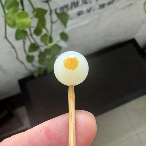 新疆和田玉白玉籽料洒金皮白玉圆珠直径12mm苏工雕刻玉石珠子挂件