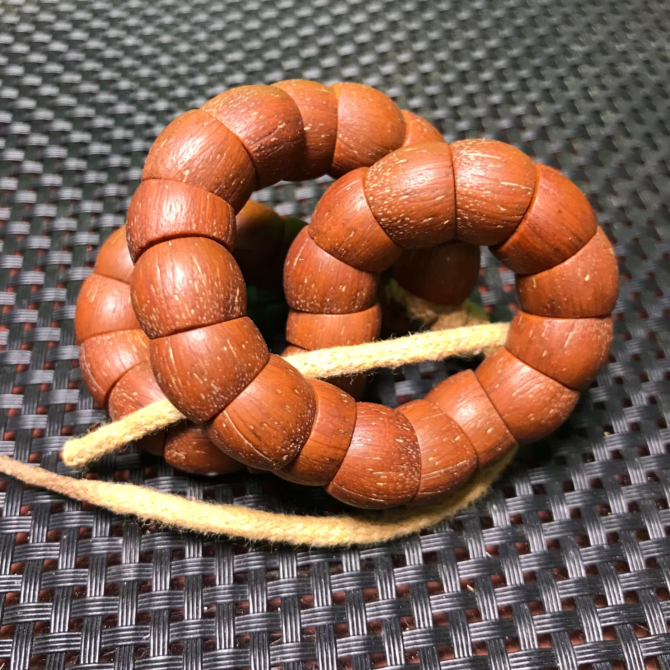 紫金鼠原皮大肠手串三眼菩提手工制作油性高直径12/13毫米左右