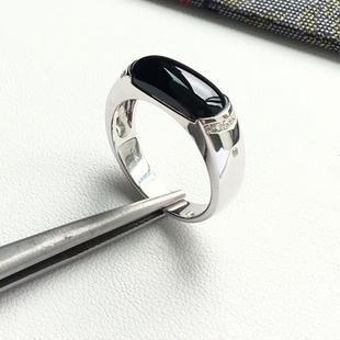 缅甸天然A货翡翠墨翠18K白金镶嵌带钻冰种墨翠马鞍戒指戒面镶嵌