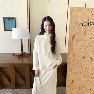 FN爱与南希2025冬季韩系纯色设计感飘带气质百搭氛围感小衫04051