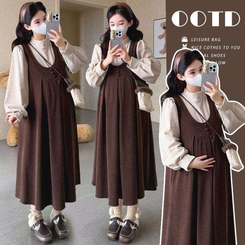 孕妇套装早秋冬季韩版宽松简约加绒长袖打底衫灯芯绒背带裙两件套
