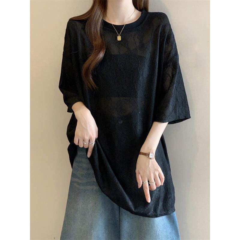 春夏季蕾丝压花黑色正肩短袖T恤女2026大码胖mm外搭罩衫中长0305z
