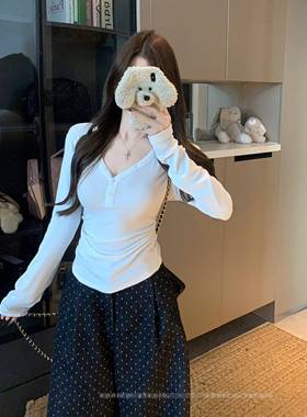 大码胖mm欲V领长袖T恤女2026年春秋新款百搭修身显瘦打底衫0110w