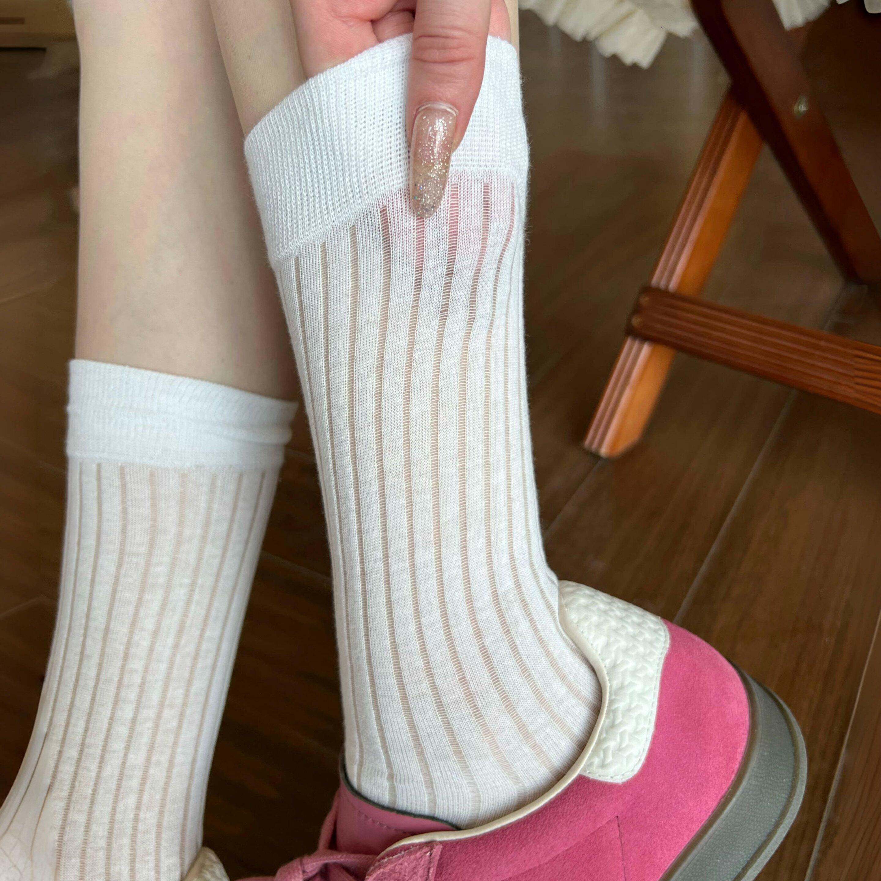 袜子女走秀款超薄白色中筒袜夏季网红棉竖条纹泡泡袜透气小0416z