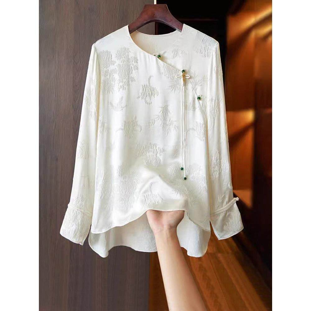 新中式国风缎面提花长袖T恤女春秋新款内搭打底衫配马面裙的0103r