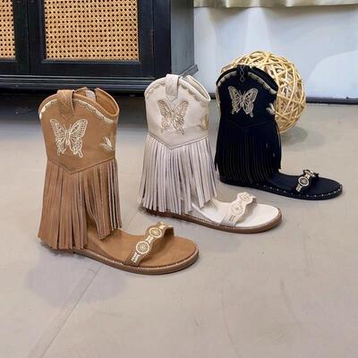 夏季凉鞋女款2026新款火高跟外穿内增高流苏凉鞋子露趾高筒0407z