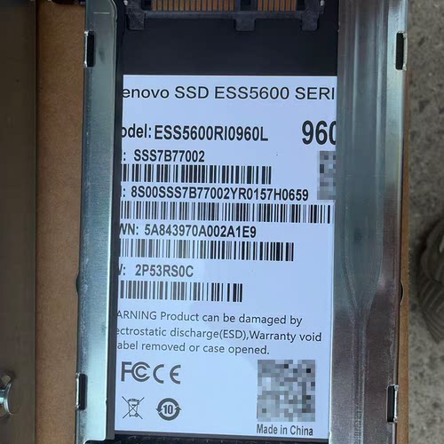 联想ESS5600 SATA 960G固态SSD硬盘03LA594全新拆机2.5寸S4520