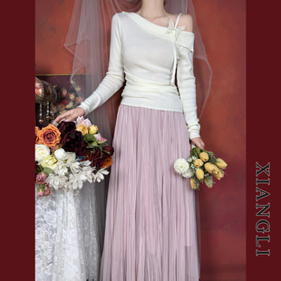 巷里法式一字肩蝴蝶长袖针织衫女露肩女神绝美温柔百褶半裙套装夏