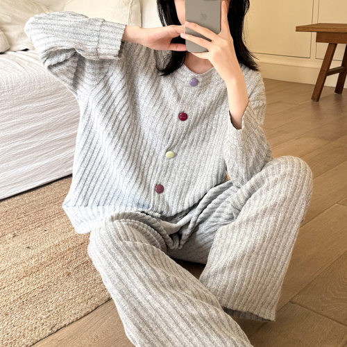 绵羊绒睡衣女秋冬季新款保暖彩扣开衫长袖甜美简约休闲家居服