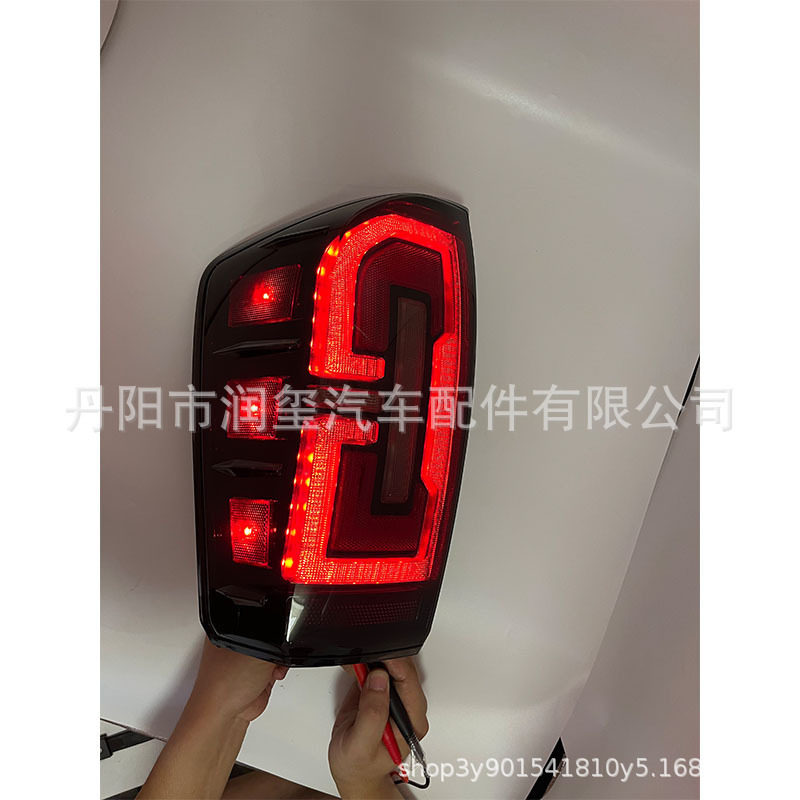 适用于丰田16-19款塔库玛尾灯TACOMA改装LED跑马行车灯转向灯
